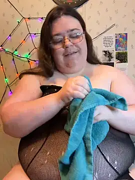 Snapshot of SexyxLexie chatting on May 27, 2026, 12:56 pm SexyxLexie online show from May 27, 2026, 12:56 pm