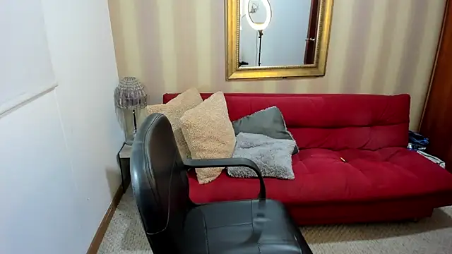 Snapshot of NicolettColin chatting on March 9, 2026, 9:51 pm NicolettColin online show from March 9, 2026, 9:51 pm