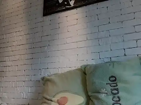 Snapshot of Angel_girllovemy chatting on December 23, 2025, 9:19 am Angel girllovemy online show from December 23, 2025, 9:19 am