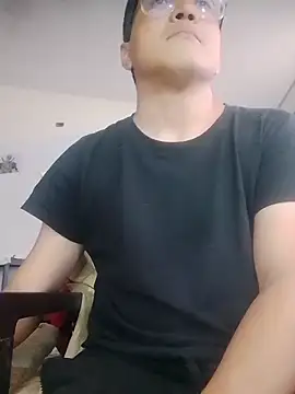 Snapshot of Mghty-cockl88 chatting on March 30, 2026, 2:07 pm Mghty-cockl88 online show from March 30, 2026, 2:07 pm