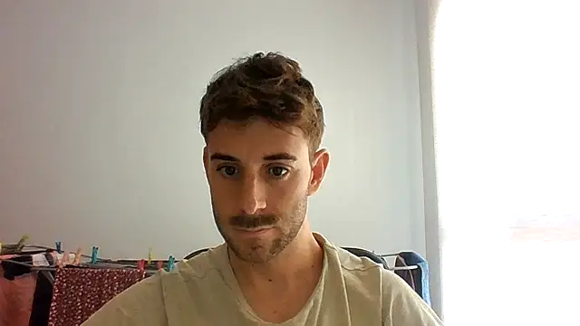 vargas90 online show from October 4, 2025, 9:44 am