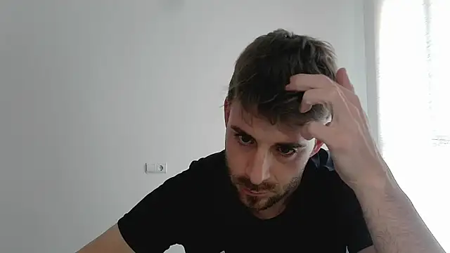 vargas90 online show from April 23, 2026, 11:49 am