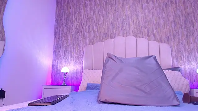 raven lilith  online show from January 10, 2026, 3:13 am