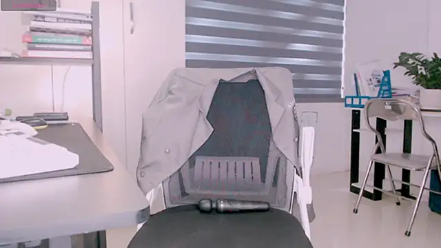 Shyn   online show from January 18, 2026, 3:54 am