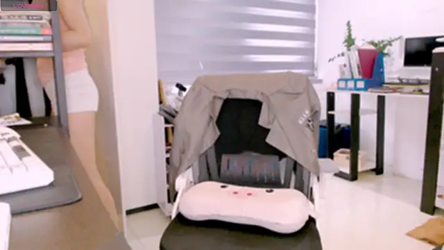 Shyn   online show from September 17, 2025, 4:36 am