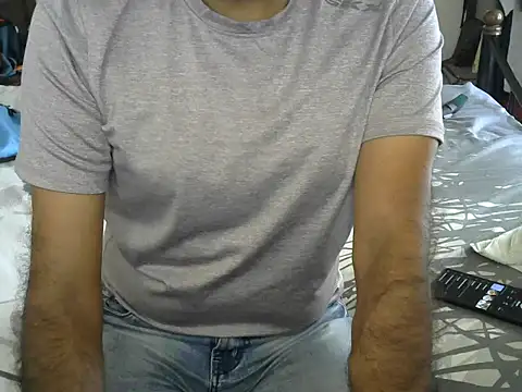 Snapshot of Slim_India chatting on February 3, 2026, 6:40 am Slim India online show from February 3, 2026, 6:40 am