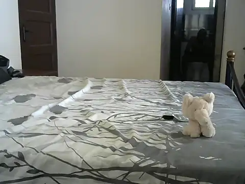 Snapshot of Slim_India chatting on February 14, 2026, 3:40 am Slim India online show from February 14, 2026, 3:40 am