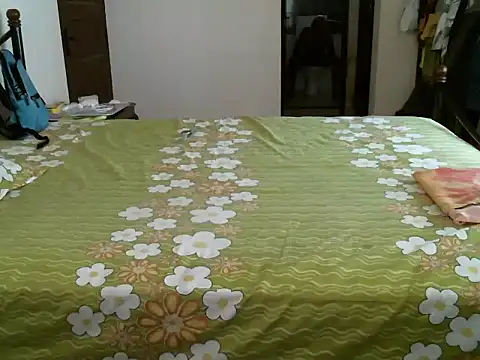 Snapshot of Slim_India chatting on June 17, 2026, 5:18 am Slim India online show from June 17, 2026, 5:18 am