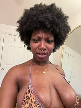 Snapshot of mochamimi chatting on March 30, 2026, 4:47 am mochamimi online show from March 30, 2026, 4:47 am