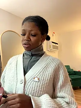 Snapshot of mochamimi chatting on November 17, 2025, 3:10 am mochamimi online show from November 17, 2025, 3:10 am