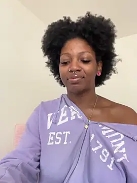 Snapshot of mochamimi chatting on April 10, 2026, 5:42 pm mochamimi online show from April 10, 2026, 5:42 pm