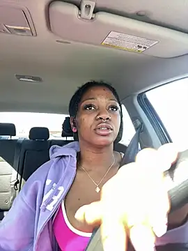 Snapshot of mochamimi chatting on March 10, 2026, 4:33 pm mochamimi online show from March 10, 2026, 4:33 pm