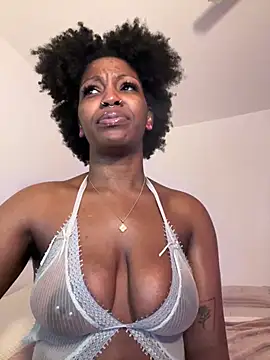 Snapshot of mochamimi chatting on April 10, 2026, 5:36 am mochamimi online show from April 10, 2026, 5:36 am