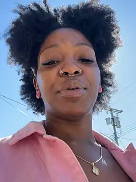 Snapshot of mochamimi chatting on April 11, 2026, 3:16 pm mochamimi online show from April 11, 2026, 3:16 pm