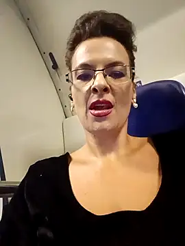 RebeccaNoble online show from September 9, 2025, 3:49 am