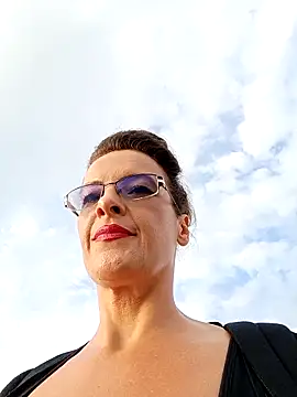 RebeccaNoble online show from September 10, 2025, 4:44 am