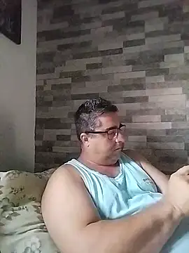 ADRIAN ADI40 online show from May 19, 2026, 3:57 am