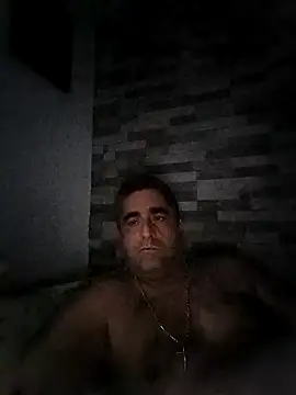 ADRIAN ADI40 online show from September 14, 2025, 4:18 pm