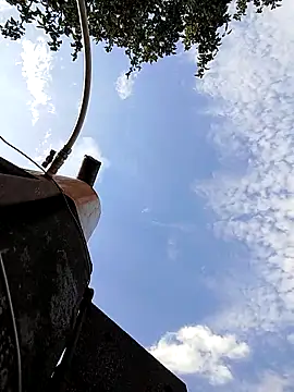 ADRIAN ADI40 online show from September 27, 2025, 8:20 am