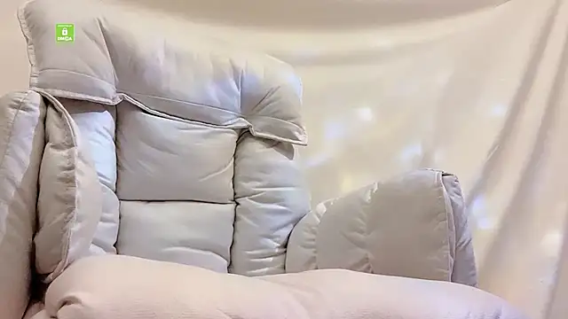 Snapshot of Tw_Zoella chatting on February 9, 2026, 3:43 pm Tw Zoella online show from February 9, 2026, 3:43 pm