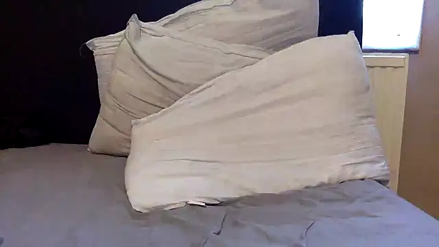 Snapshot of blacksexybeauty31 chatting on March 4, 2025, 1:17 pm blacksexybeauty31 online show from March 4, 2025, 1:17 pm