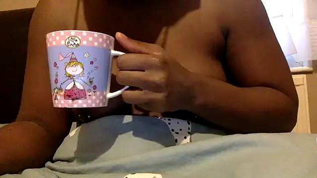 Snapshot of blacksexybeauty31 chatting on February 13, 2025, 8:17 am blacksexybeauty31 online show from February 13, 2025, 8:17 am