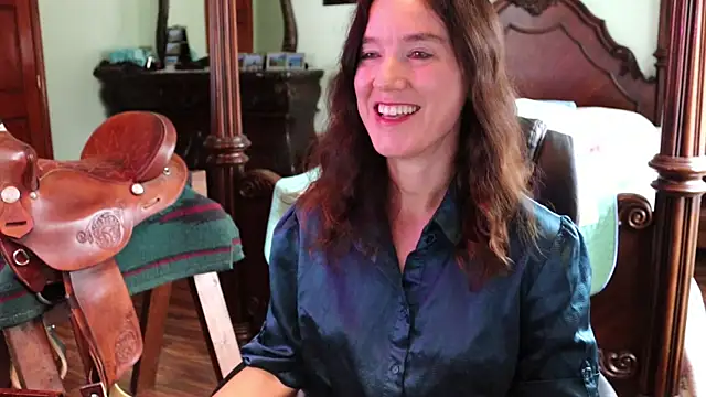 Snapshot of thornburyrose chatting on January 8, 2026, 6:14 pm thornburyrose online show from January 8, 2026, 6:14 pm