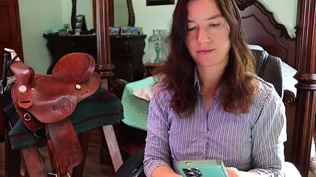 Snapshot of thornburyrose chatting on February 4, 2026, 7:53 pm thornburyrose online show from February 4, 2026, 7:53 pm