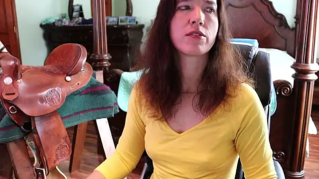 Snapshot of thornburyrose chatting on February 10, 2026, 7:02 pm thornburyrose online show from February 10, 2026, 7:02 pm