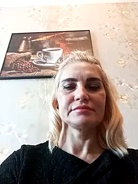 JennyOMay online show from April 8, 2026, 3:41 am