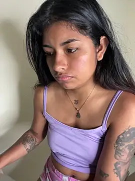 ChantalPetit online show from March 15, 2026, 4:03 pm