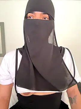 radiagazali online show from December 2, 2025, 5:03 pm