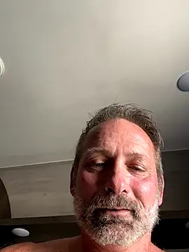 Bronco9602 online show from September 19, 2025, 5:06 pm