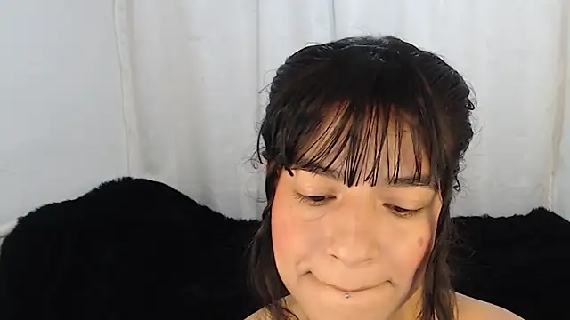 Snapshot of Liz_Galactic chatting on January 17, 2025, 7:05 pm Liz Galactic online show from January 17, 2025, 7:05 pm