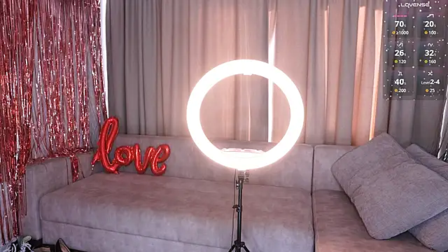 k kimikooo online show from September 25, 2025, 3:34 am