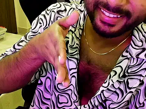 SHENOY3 online show from September 24, 2025, 6:25 pm