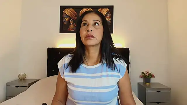 Snapshot of Shanon_mature chatting on June 24, 2026, 7:22 pm Shanon mature online show from June 24, 2026, 7:22 pm