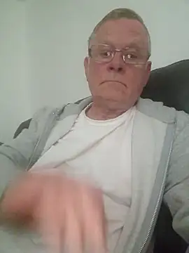 Snapshot of JohnnyJackson67 chatting on November 12, 2025, 8:23 pm JohnnyJackson67 online show from November 12, 2025, 8:23 pm