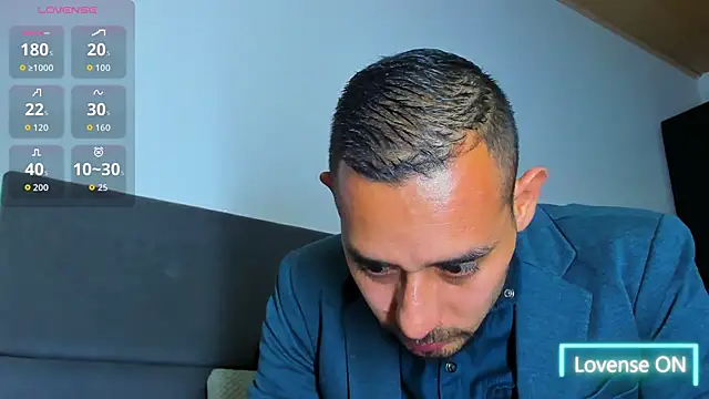 Snapshot of jhonyalzate2 chatting on November 15, 2025, 3:32 am jhonyalzate2 online show from November 15, 2025, 3:32 am