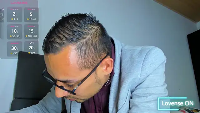 Snapshot of jhonyalzate2 chatting on December 18, 2025, 1:11 am jhonyalzate2 online show from December 18, 2025, 1:11 am