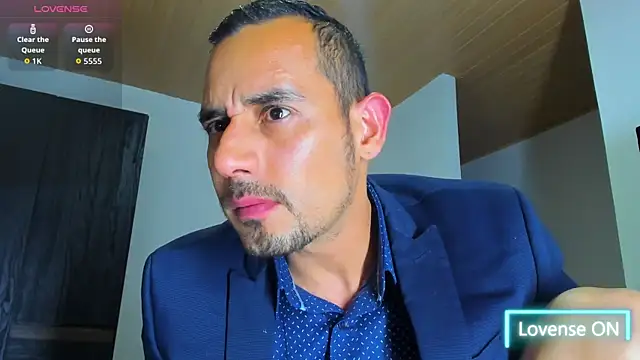 Snapshot of jhonyalzate2 chatting on November 5, 2025, 1:31 am jhonyalzate2 online show from November 5, 2025, 1:31 am