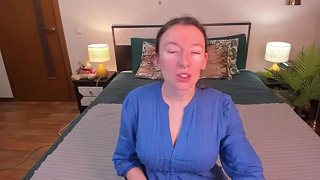 Snapshot of CatherineWalls chatting on June 16, 2026, 2:11 am CatherineWalls online show from June 16, 2026, 2:11 am