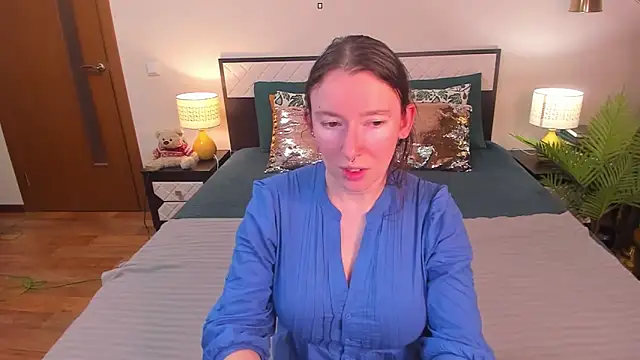 Snapshot of CatherineWalls chatting on March 28, 2026, 2:12 am CatherineWalls online show from March 28, 2026, 2:12 am