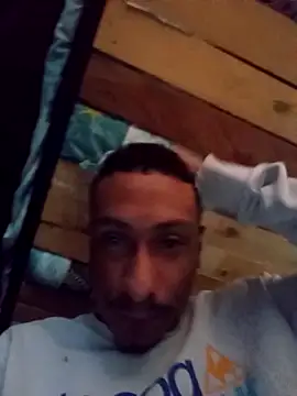 Snapshot of mellow_smoke chatting on November 15, 2025, 11:47 am mellow smoke online show from November 15, 2025, 11:47 am