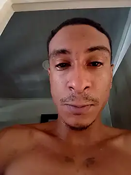 Snapshot of mellow_smoke chatting on February 20, 2026, 2:52 pm mellow smoke online show from February 20, 2026, 2:52 pm