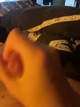 Snapshot of logus9999 chatting on April 15, 2026, 2:54 pm logus9999 online show from April 15, 2026, 2:54 pm