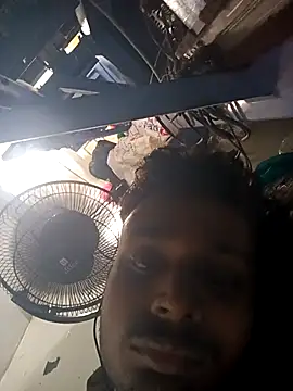 Snapshot of Aayankhan99 chatting on October 27, 2025, 7:09 am Aayankhan99 online show from October 27, 2025, 7:09 am