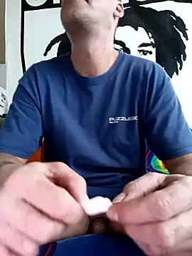 Snapshot of Full_Devotion76 chatting on February 11, 2025, 10:58 am Full Devotion76 online show from February 11, 2025, 10:58 am