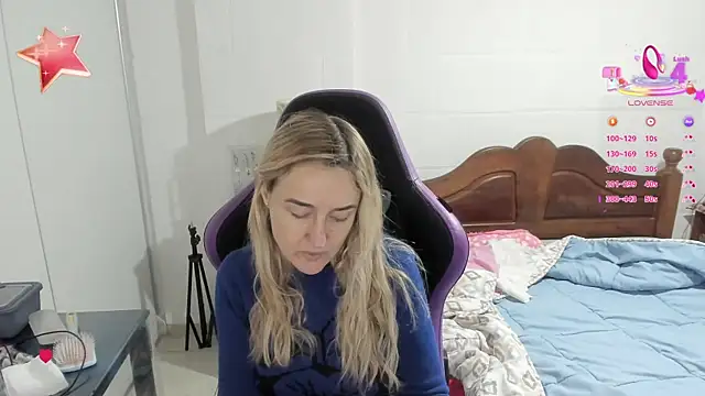 Snapshot of 1Sweetnina chatting on July 13, 2026, 7:46 pm 1Sweetnina online show from July 13, 2026, 7:46 pm