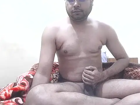 Snapshot of aakash_ModelBrown chatting on January 17, 2026, 6:50 am aakash ModelBrown online show from January 17, 2026, 6:50 am